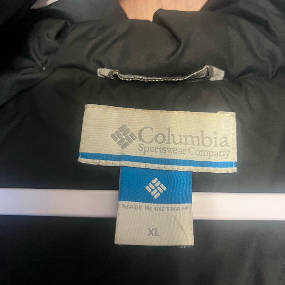 Columbia Full Down Winter Jacket - image 5